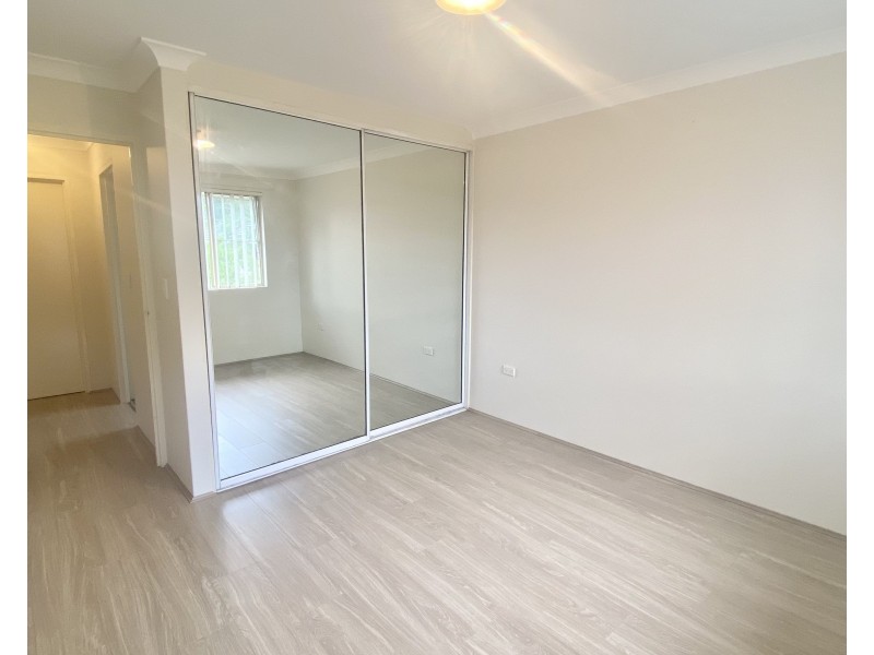 24/48-52 Hassall Street, Westmead NSW 2145