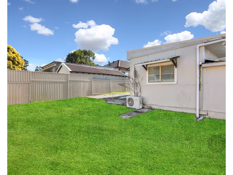 2/90 Hawksview Street, Guildford NSW 2161