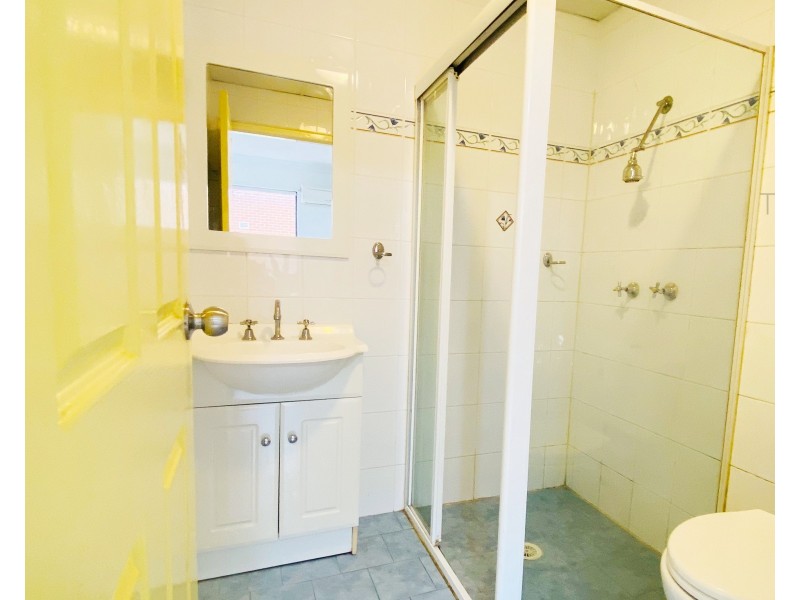 3/25A Good Street, Westmead NSW 2145