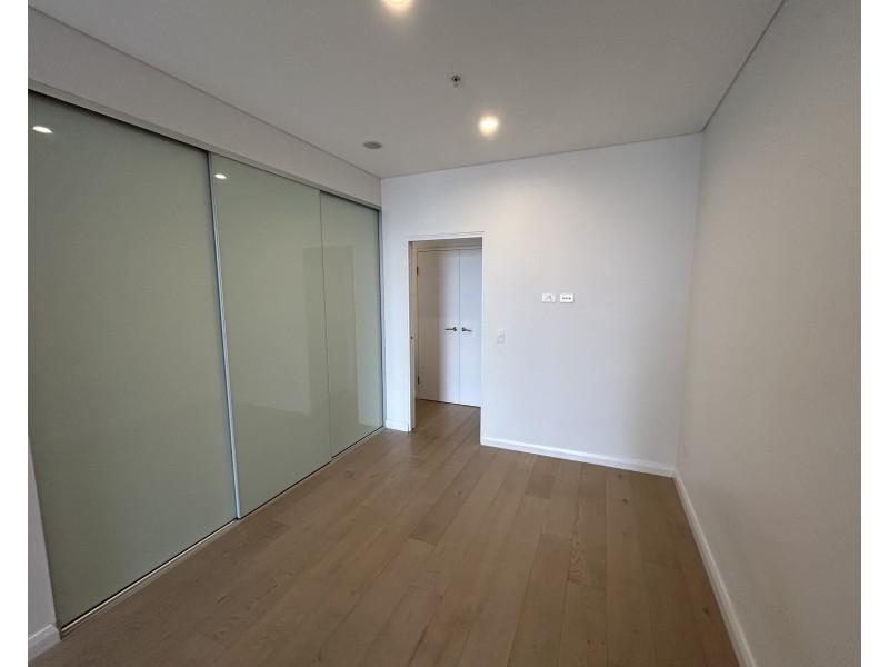 632/3 Maple Tree Road, Westmead NSW 2145