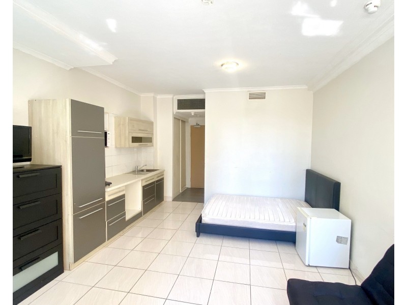 27/22-32 Great Western Highway, Parramatta NSW 2150