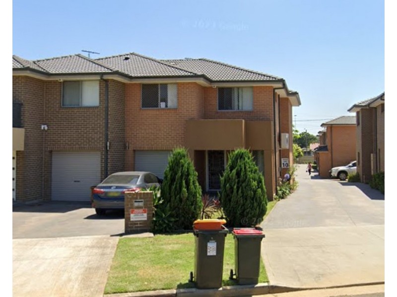 6/61 Portico Parade, Toongabbie NSW 2146