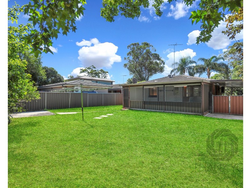 85 Tallagandra Drive, Quakers Hill NSW 2763