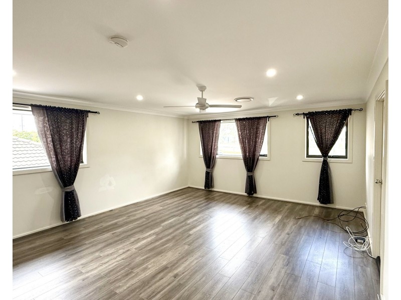 219 Old Windsor Road, Northmead NSW 2152