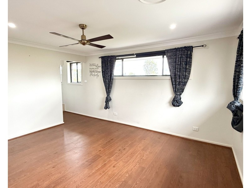 219 Old Windsor Road, Northmead NSW 2152