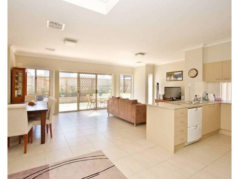 15 Lawson Avenue, Pemulwuy NSW 2145