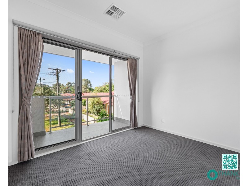 2/1 Budgeree Road, Toongabbie NSW 2146