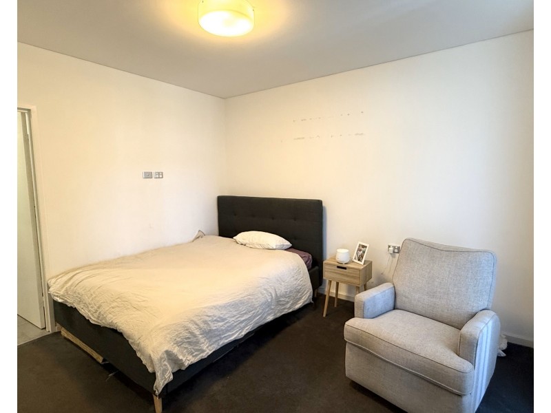 204/9 Harvey Place, Toongabbie NSW 2146