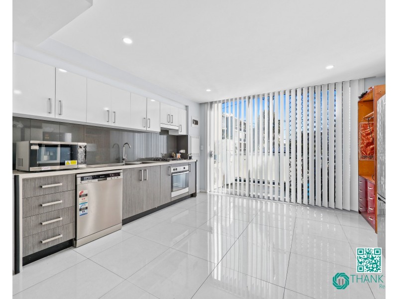 206/12 Fourth Avenue, Blacktown NSW 2148