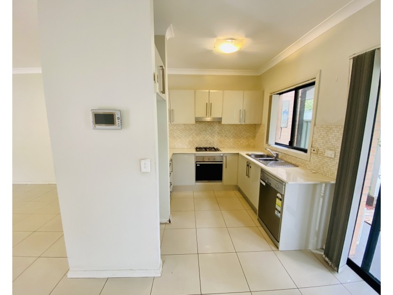 2/3 Mahony Road, Constitution Hill NSW 2145