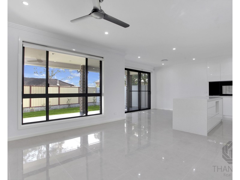 7A Daley Street, Pendle Hill NSW 2145