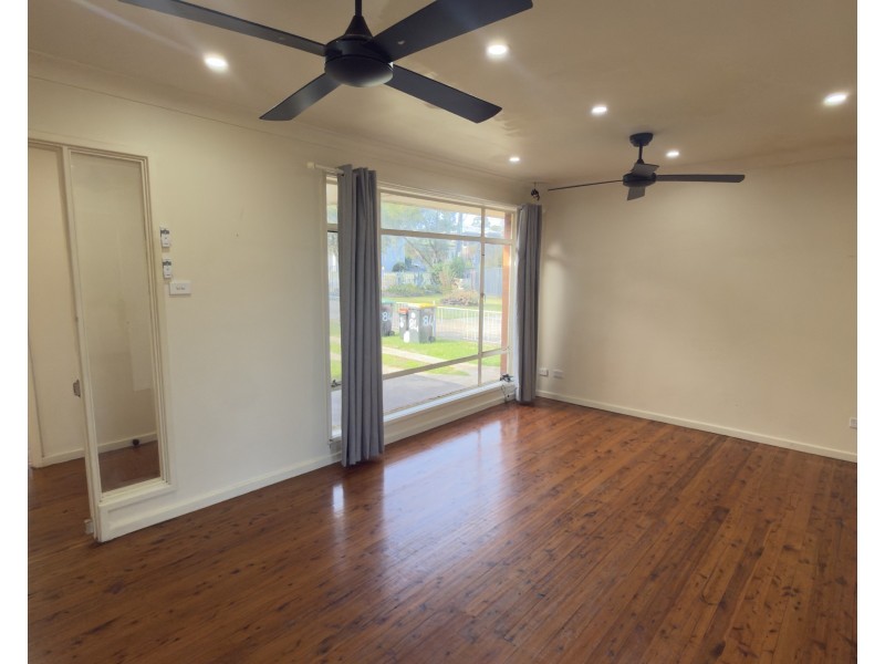 84 Ballandella Road, Toongabbie NSW 2146