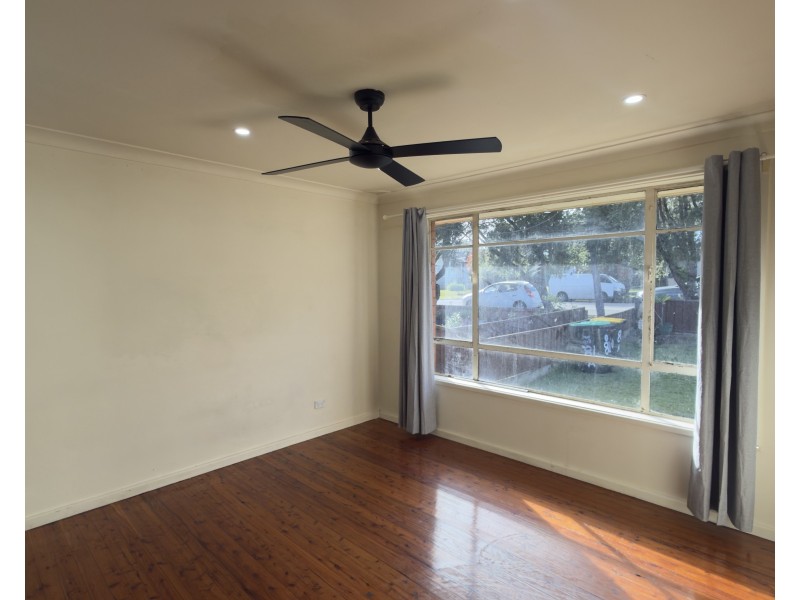 84 Ballandella Road, Toongabbie NSW 2146
