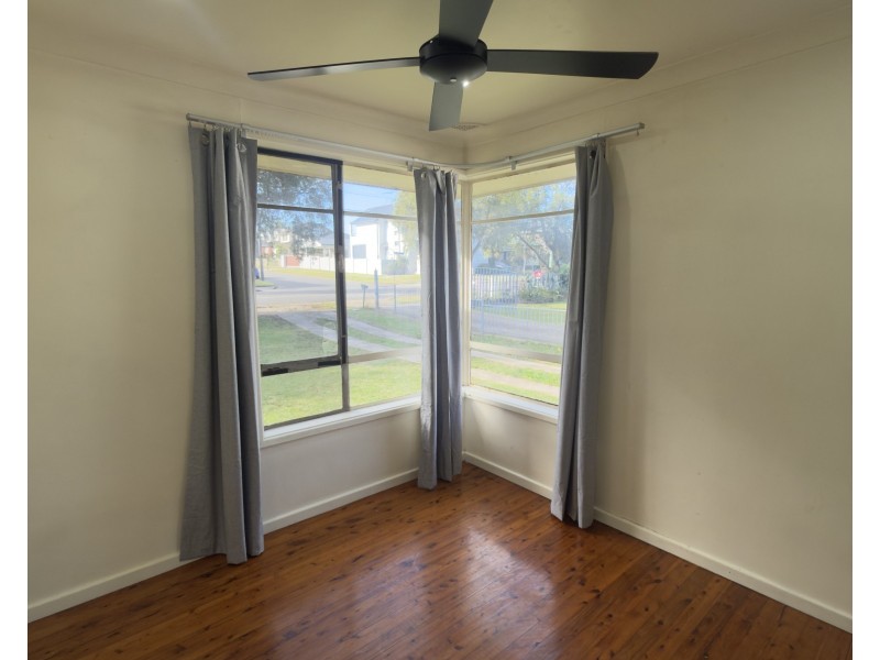 84 Ballandella Road, Toongabbie NSW 2146