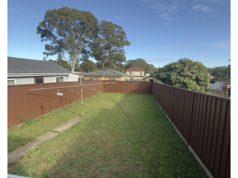 84 Ballandella Road, Toongabbie NSW 2146