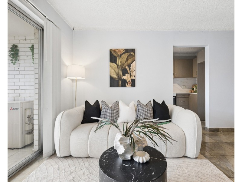 8/25-29 Bowden Street, Harris Park NSW 2150
