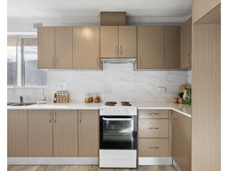 8/25-29 Bowden Street, Harris Park NSW 2150