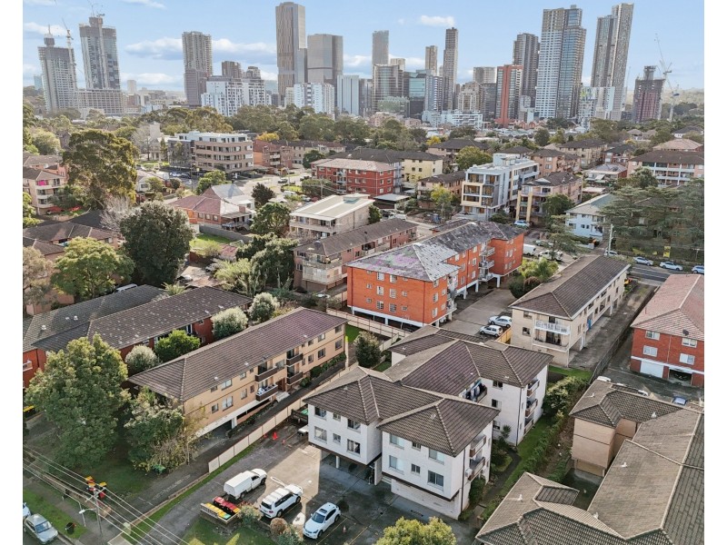 8/25-29 Bowden Street, Harris Park NSW 2150