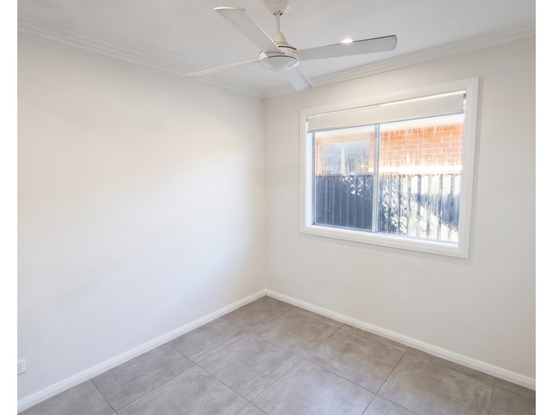 36a Orleans Cresent, Toongabbie NSW 2146