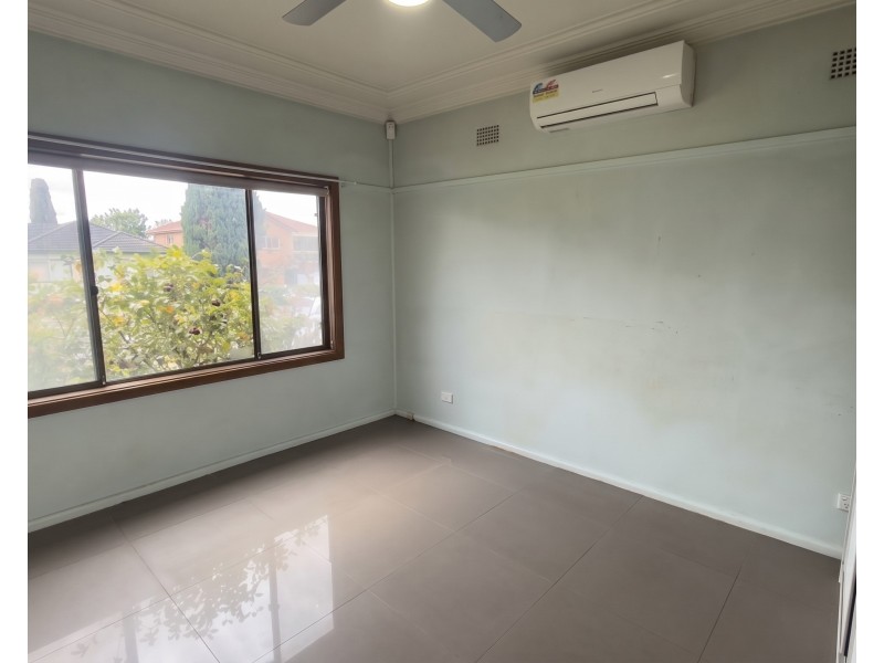 92 Bombala Street, Pendle Hill NSW 2145