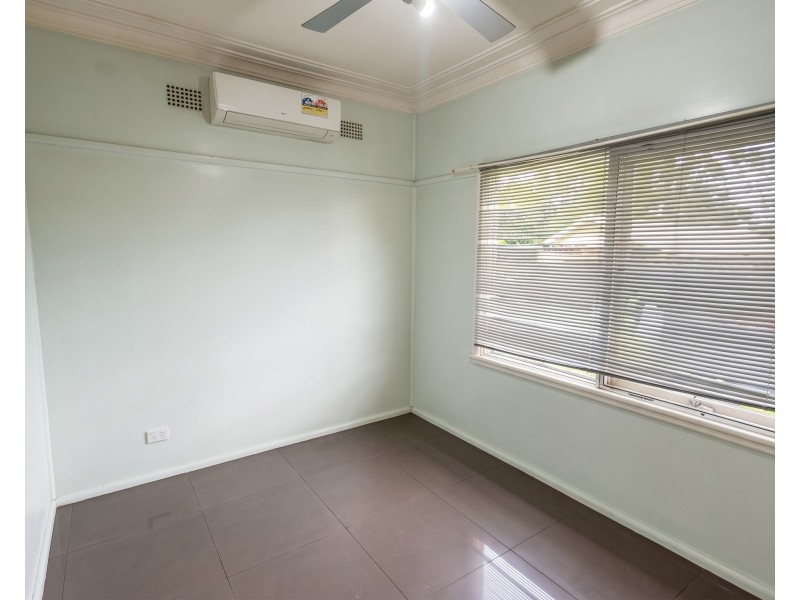 92 Bombala Street, Pendle Hill NSW 2145