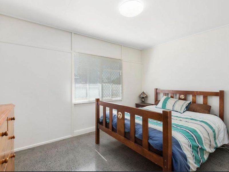 23 York Street, Oakey QLD 4401