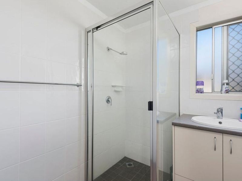 23 York Street, Oakey QLD 4401