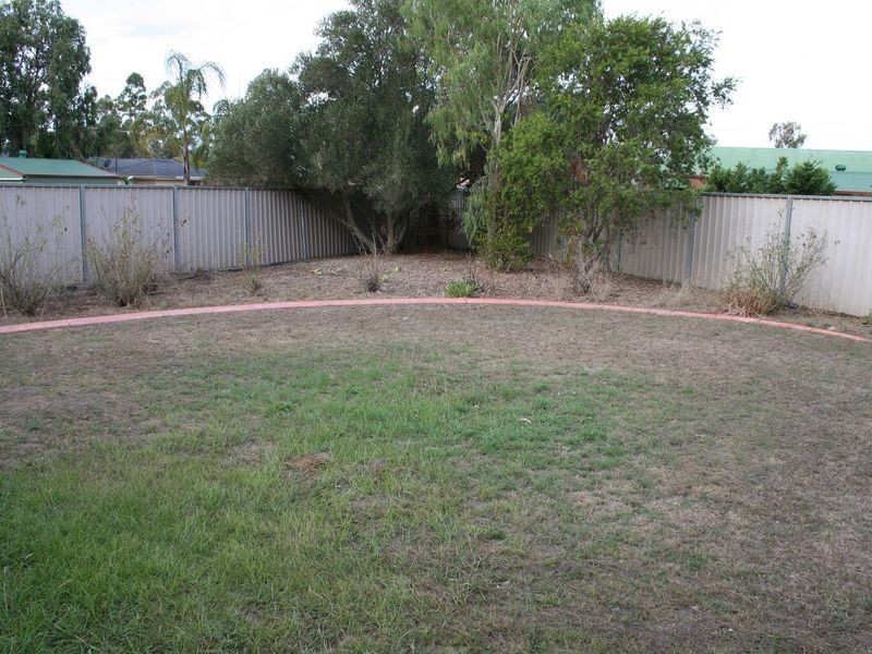 28 Shannon Court, Oakey QLD 4401