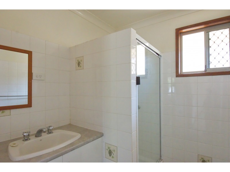 1/24 Proposch Street, Oakey QLD 4401