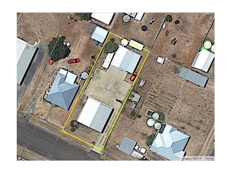 32 Queen Street, Oakey QLD 4401