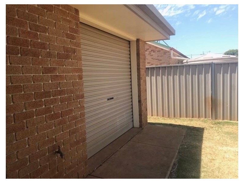 23 Hamlyn Road, Oakey QLD 4401