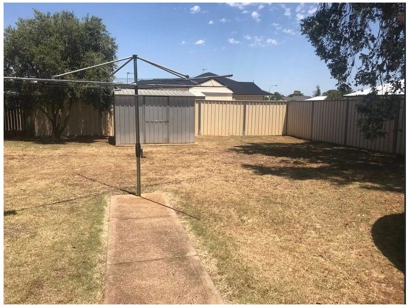 23 Hamlyn Road, Oakey QLD 4401