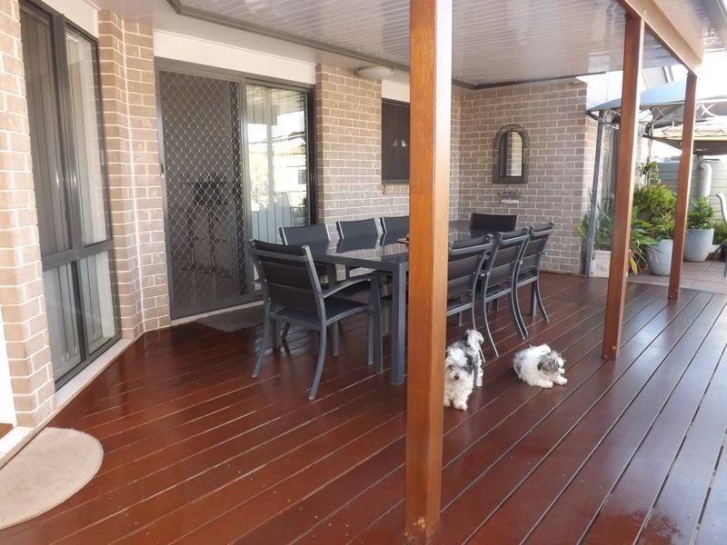 16 Murray Street, Oakey QLD 4401