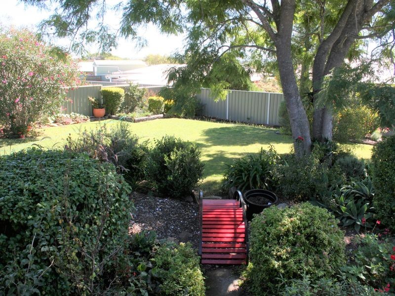 67 Proposch Street, Oakey QLD 4401