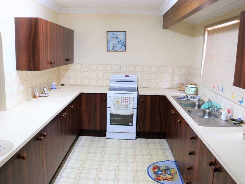 87 Proposch Street, Oakey QLD 4401