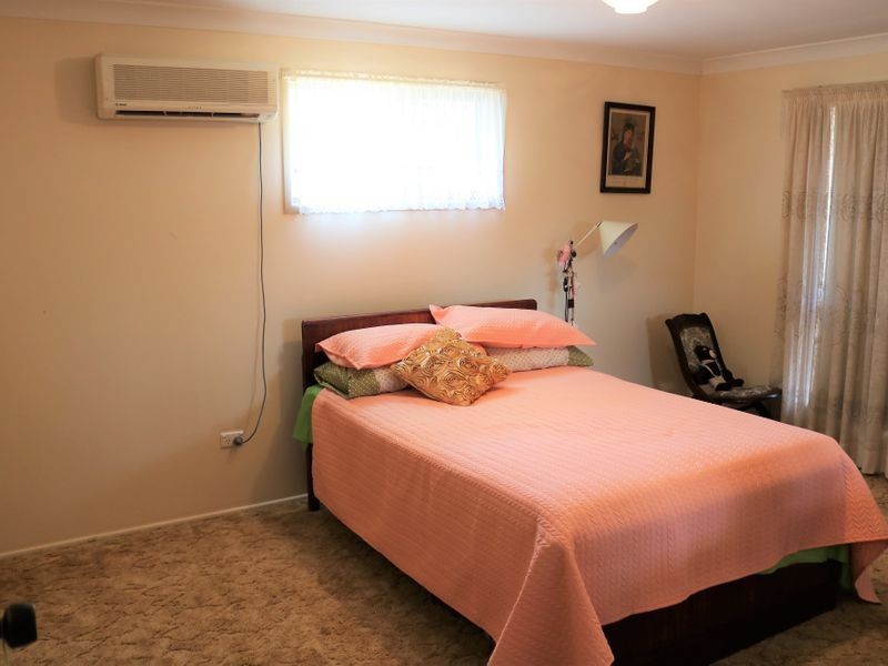 87 Proposch Street, Oakey QLD 4401