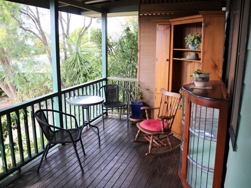 23 Werth Street, Oakey QLD 4401