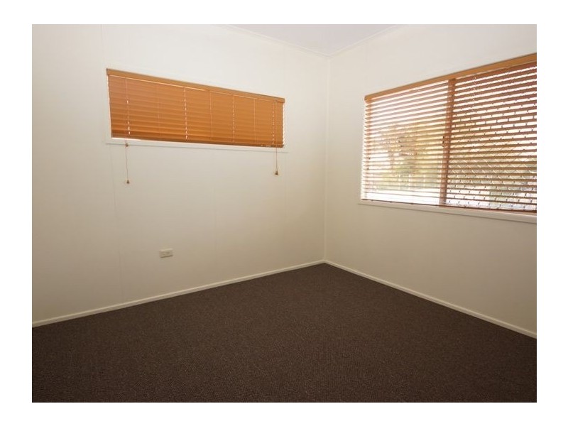 11A Donely Street, Oakey QLD 4401