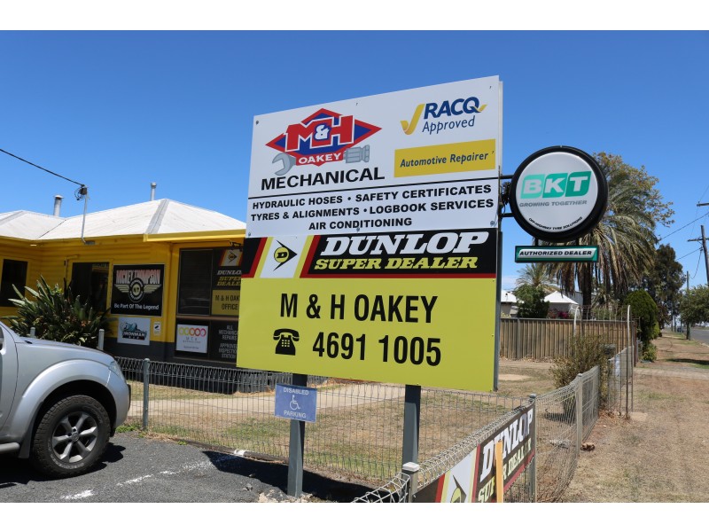 221 Bridge Street, Oakey QLD 4401