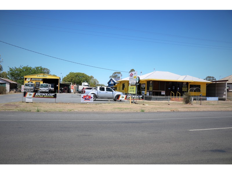 221 Bridge Street, Oakey QLD 4401