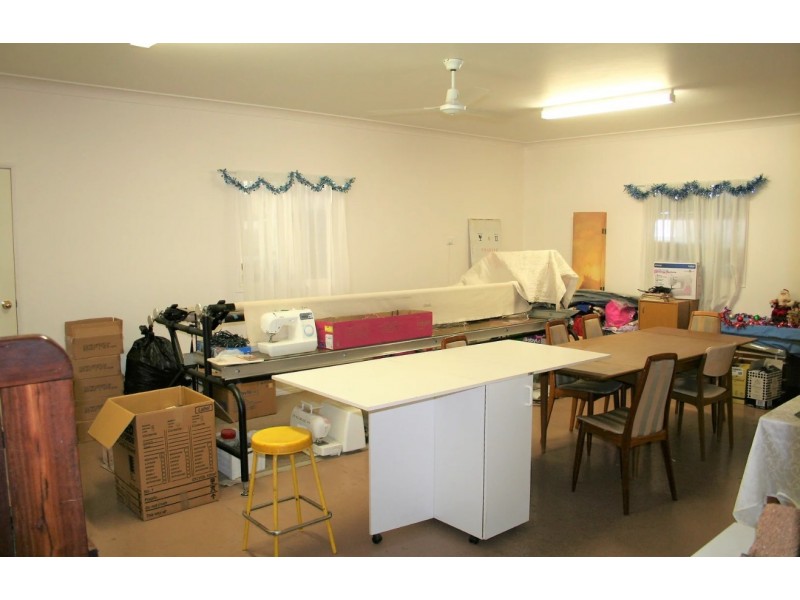 178 Bridge Street, Oakey QLD 4401