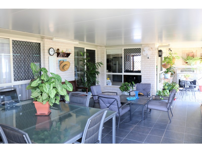 9 Debbie Court, Oakey QLD 4401