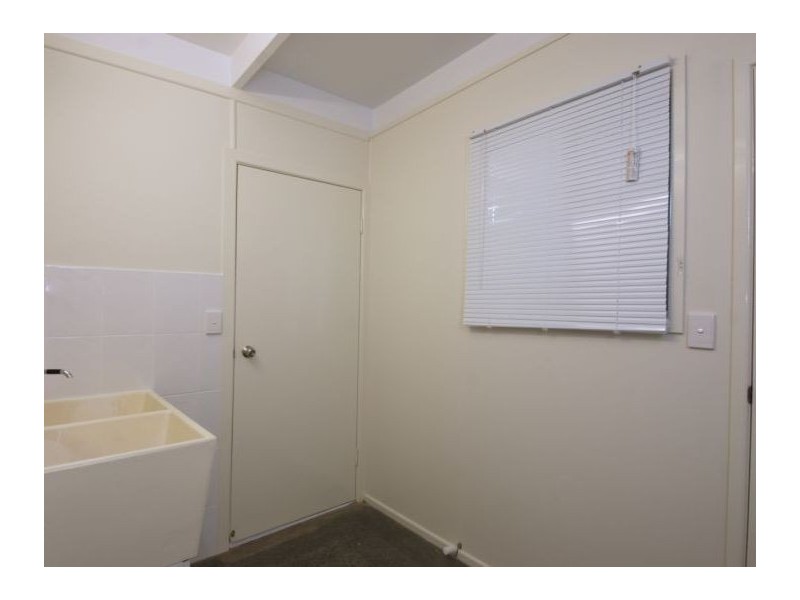 2/23 York Street, Oakey QLD 4401