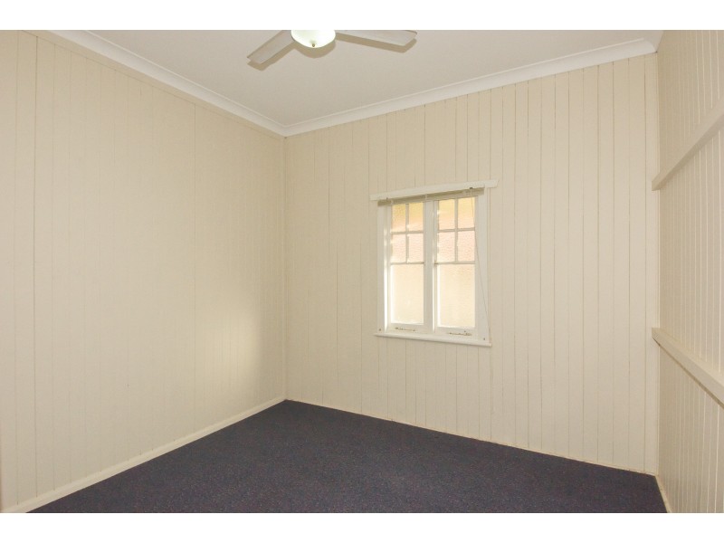 3/56 York Street, Oakey QLD 4401