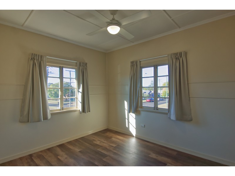 43 Helen Street, Harristown QLD 4350