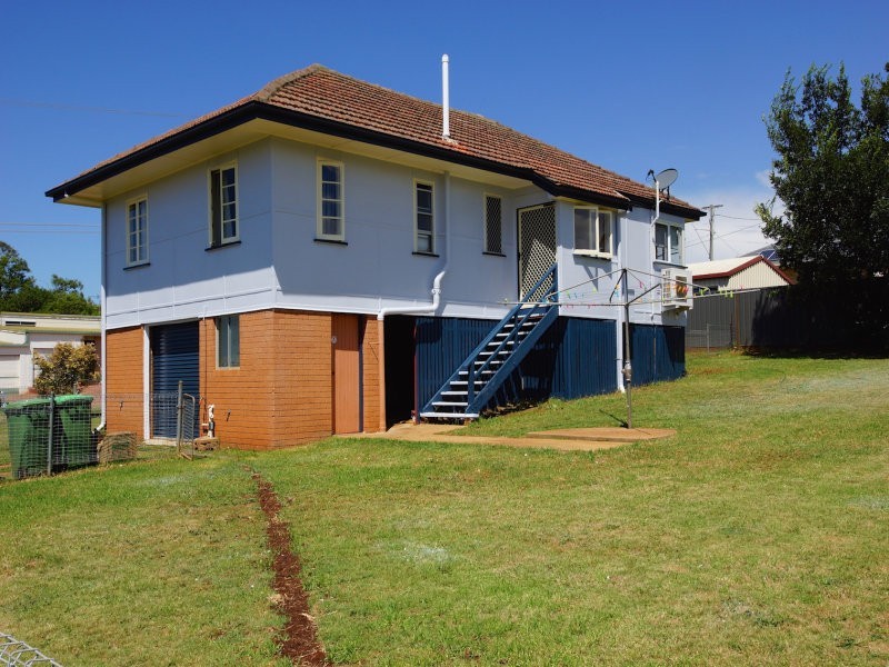 43 Helen Street, Harristown QLD 4350