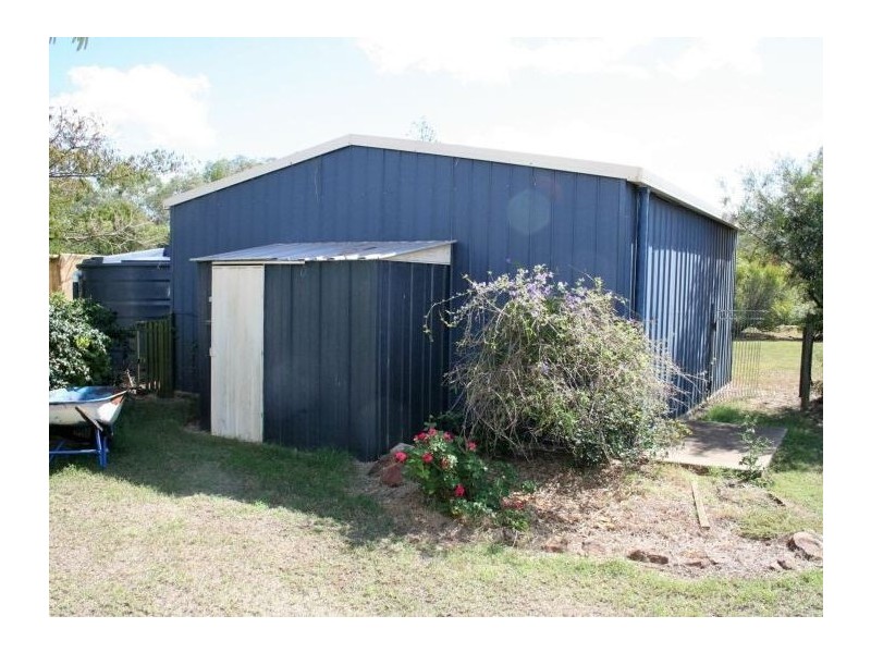 11 Langton Crescent, Oakey QLD 4401