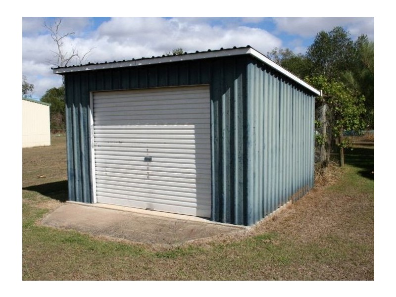 11 Langton Crescent, Oakey QLD 4401