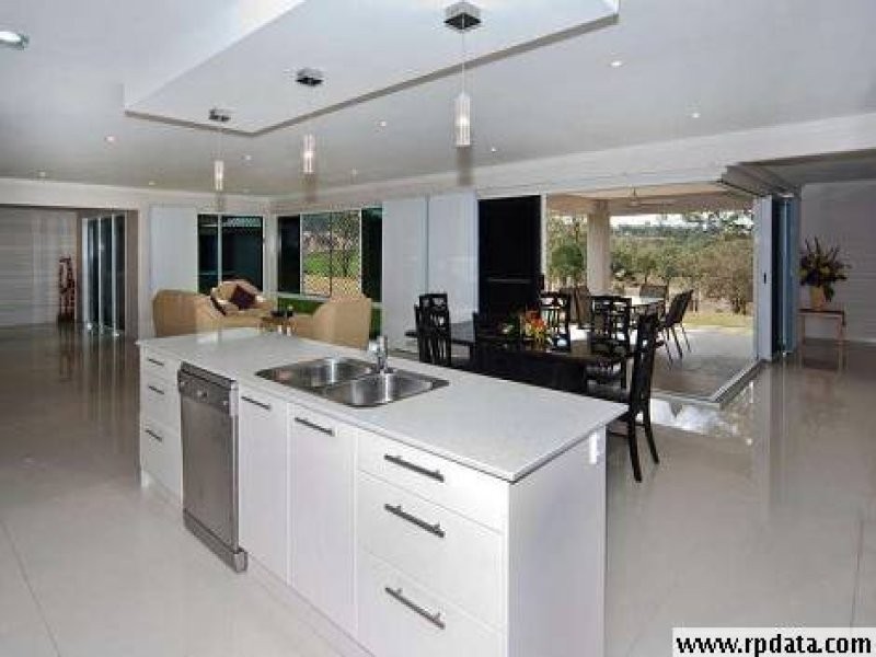 20 Timber Ridge Court, Hodgson Vale QLD 4352