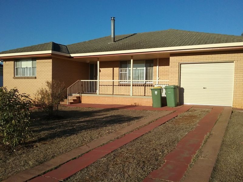 88 Proposch Street, Oakey QLD 4401